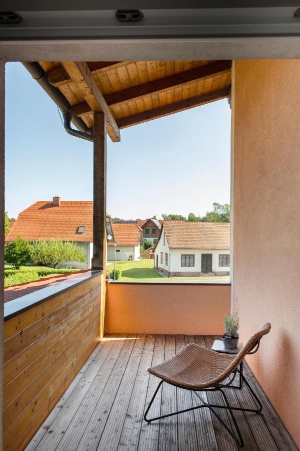 Hotel Altneudoerflerhof Bad Radkersburg Exterior foto
